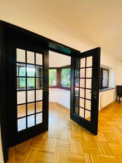Spatiu renovat, cu expunere directa pe Calea Dorobantilor, ideal cabinet