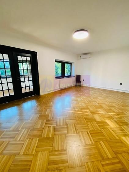 Spatiu renovat, cu expunere directa pe Calea Dorobantilor, ideal cabinet